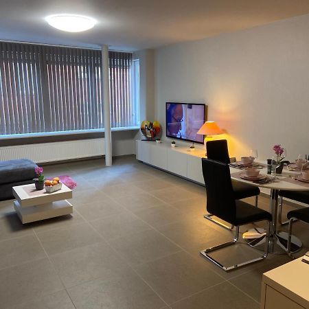 Moderne Appartement Aan Zee 奥斯滕德 外观 照片