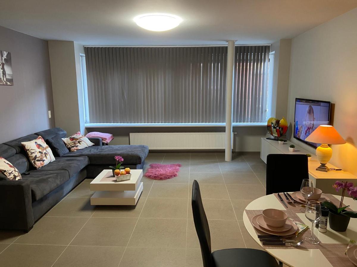 Moderne Appartement Aan Zee 奥斯滕德 外观 照片
